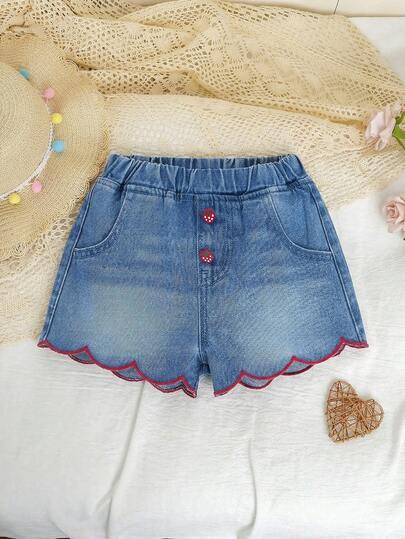 SHEIN Young Girl New Fashion Casual Soft Cute Boho Contrast Trim Strawberry Buttons Blue Denim Shorts Spring Summer,For Kids Girls Spring/Summer Dailywear Outfits,Girls Streetwear Outfits,Beach Vacation Outfits For Girls ,Girls Summer Boho Outfits,Casual Clothes For Girls ,Elegant Short For Girls ,Toddler Short ,4-Year-Old Girls Short ,Summer Short ,Casual Short ,Denim Shorts For Girls, Girls Shorts With Lettuce Edging, Little Girls Denim Shorts, High Waist Denim Shorts Kids, Girls Strawberry Button Shorts