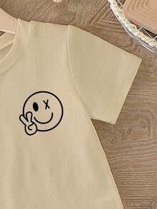 Tee-shirt décontracté à col rond à manches courtes pour tout-petits garçons, en coton rétro, avec imprimé visage souriant et geste de la victoire, kaki, adapté pour les sorties d'été - Multicolore - Voir 5