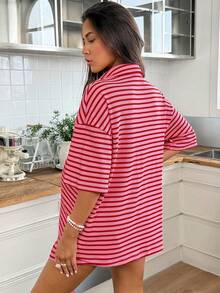 SHEIN 2件套孕妇休闲条纹纽扣前开襟T恤和短裤套装，夏季 - 紅色 - 查看 2