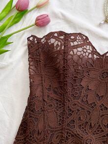 Soleia 女士水溶性蕾丝抹胸修身时尚上衣 - 咖啡棕 - 查看 4