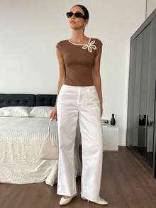 Siren Gaze 女士休闲撞色镂空领T恤，夏季 - 棕色 - 查看 4