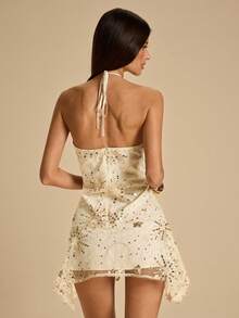 SHEIN BAE 杏色亮片性感V领不对称下摆假日派对连衣裙，无袖亮片烟花星星迷你连衣裙，金色亮片连衣裙，适合夏季海滩度假，亮片连衣裙，露背吊带超短迷你连衣裙，适合晚宴、鸡尾酒会、婚礼宾客、假日度假、闺蜜之夜、夜店、晚餐约会等场合，海滩度假 - 杏色 - 查看 2