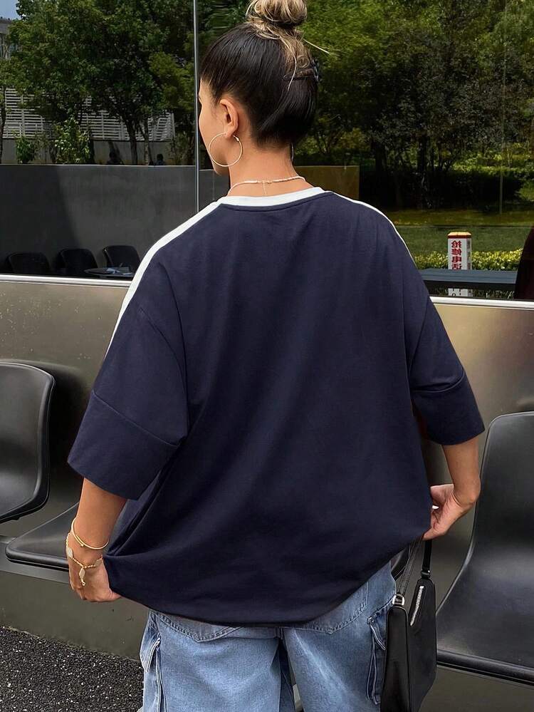 Women's Pentagram Print Loose Round Neck Drop Shoulder Casual T-Shirt