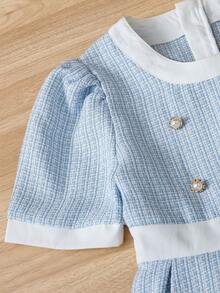 SHEIN Genkimix Kids 少女夏季蝴蝶结纽扣装饰泡泡袖优雅连衣裙 - 藍色 - 查看 3