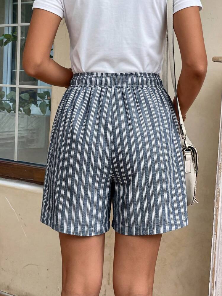 Women Striped Minimalist Casual Tie-Up Shorts Going Out Outfit Summer Outfit For Women Summer Holiday Outfits Going Out Outfits Border Joggers Women Shorts For Women Women's Shorts Summer Women Shorts Casual Shorts For Women Holiday Women Shorts Bermuda Short Outfits For Women
