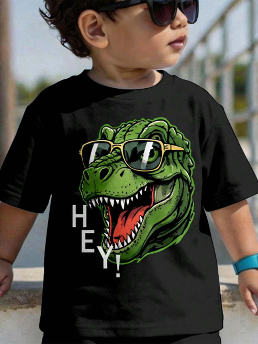 SHEIN Áo thun cổ tròn tối giản, phong cách thường ngày dành cho bé trai, thích hợp cho mùa hè, in hình cá sấu và khủng long kinh điển. - màu đen - Xem 1