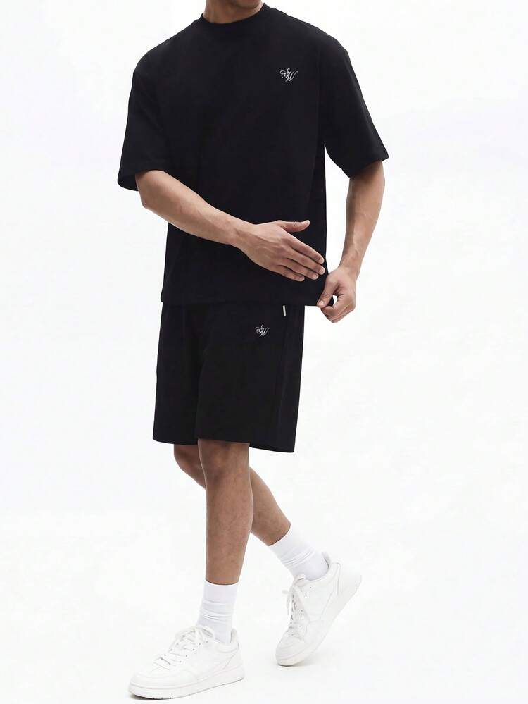 Zestaw: koszulka oversize i spodenki