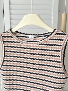 SHEIN Setelan Tank Top dan Celana Pendek Bergaris Kasual Longgar Minimalis Nyaman untuk Anak Perempuan Remaja - MultiWarna - View 3