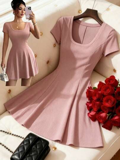 SHEIN Tall Robe d'été décontractée pour femmes, couleur unie, avec ceinture à la taille