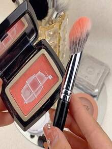 Bộ cọ trang điểm chuyên nghiệp bằng lông dê, dạng vát, đa chức năng, dùng để tán kem nền, che khuyết điểm, tạo khối, bronzer và phấn phủ. Sản phẩm được các chuyên gia trang điểm lựa chọn, quà tặng chất lượng cao, lông mềm mại, dày dặn, không thử nghiệm trên động vật, cho lớp trang điểm hoàn hảo. - màu đen - Xem 3