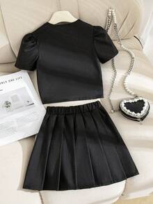 SHEIN Áo sơ mi ngắn tay cổ tròn cài một hàng khuy và chân váy xếp ly ngắn dành cho bé gái - Trang phục thường ngày cho kỳ nghỉ. - Đen và trắng - Xem 2