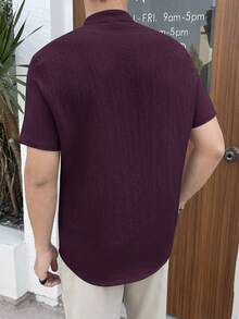 Manfinity VCAY Light Blue Short Sleeve Shirt - Textured Weave, Button Front, Chest Pocket. Men's Casual Summer Vacation Style. Relaxed Fit, Beach Resort Essentia - Purple - View 2