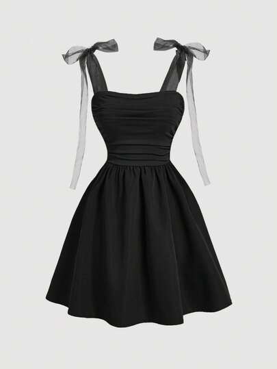 SHEIN MOD Vestido de verano romántico de unicolor con abertura fruncida y tirantes de malla