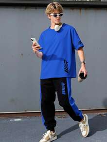 SHEIN 2件套青少年男童/青少年男童休闲日常舒适印花圆领宽松短袖T恤和印花撞色直筒针织裤套装 - 寶藍色 - 查看 5
