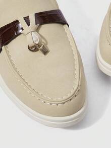 Sleekvia Ladies Stone Pattern Detail College Comfort Flat Loafers - Apricot - View 4