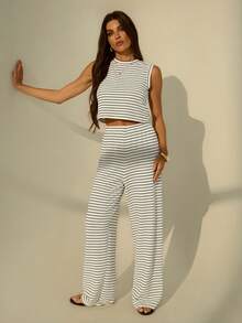 SHEIN Tall Bộ đồ nữ 2 món gồm áo tank top và quần dài kẻ sọc, kiểu dáng thường ngày. - Đen và trắng - Xem 4
