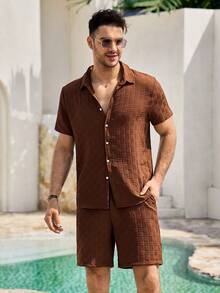 Mercer Haus Chemise boutonnée unie et shorts pour hommes pour l'été, convenant pour les vacances tropicales d'été à Hawaï. - Marron - Voir 5