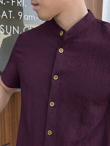Manfinity VCAY Light Blue Short Sleeve Shirt - Textured Weave, Button Front, Chest Pocket. Men's Casual Summer Vacation Style. Relaxed Fit, Beach Resort Essentia - Purple - View 3