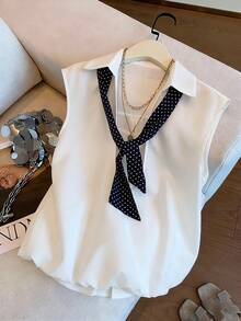 Lyxana Polka Dot Print Tie Collar Sleeveless Splicing Asymmetrical Hem Ruched Loose Women Shirt - White - View 3