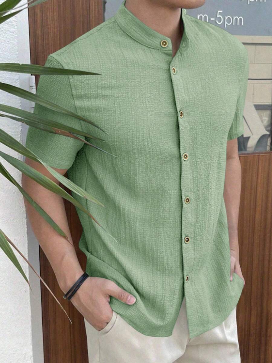SHEIN 青少年男童纯色单排扣短袖纹理休闲衬衫，舒适时尚，适合夏季穿着，可用于休闲、上学、旅行和海滩度假等场合。 - 薄荷綠 - 查看 1