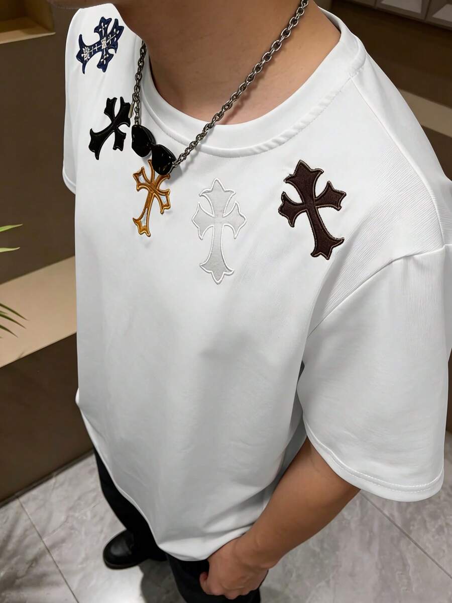 SHEIN 男士十字印花圆领休闲短袖T恤 - 白色 - 查看 1