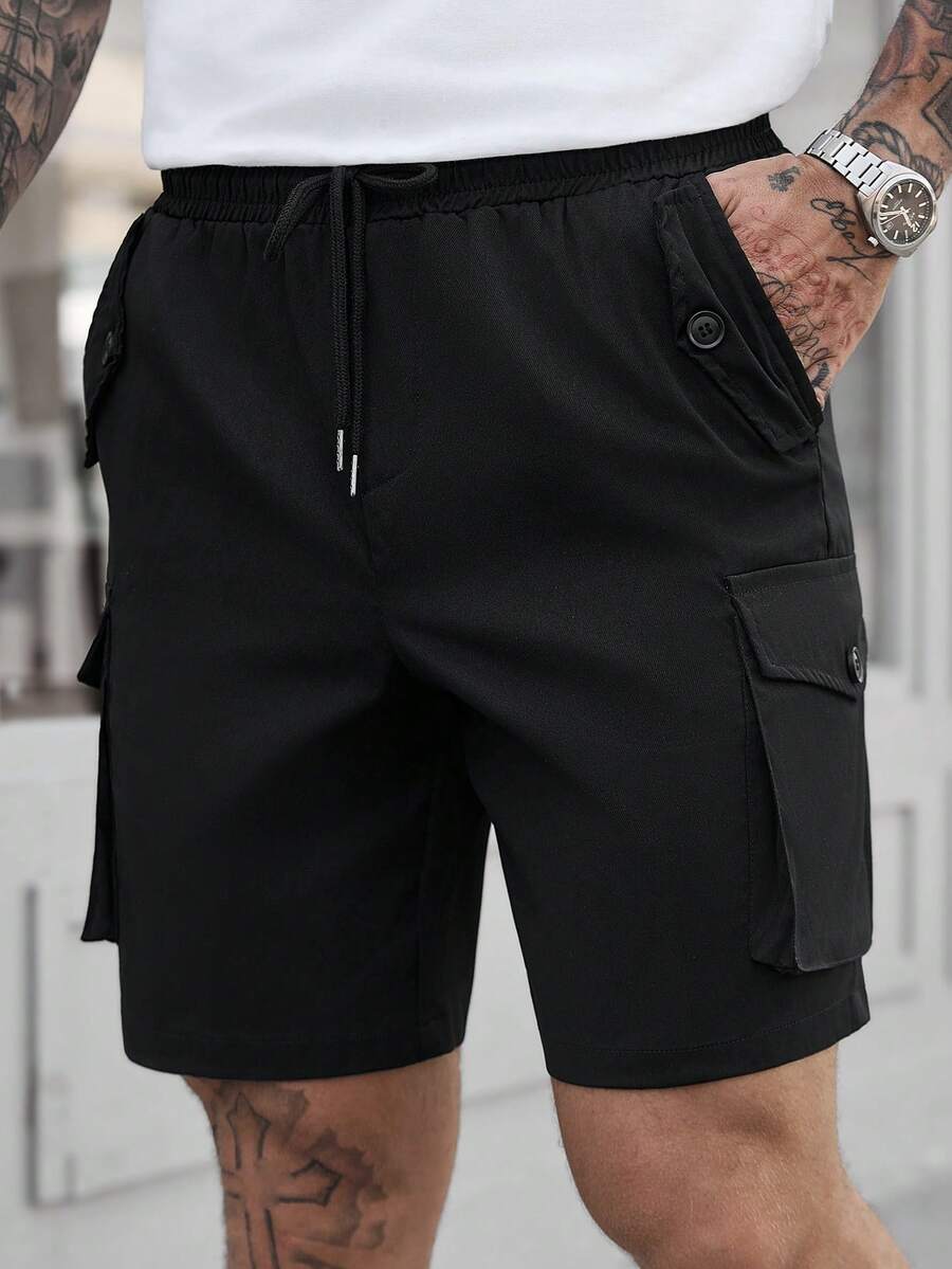 Manfinity CasualCool 男士休闲弹力腰多口袋工装短裤,适合日常休闲穿着、周末外出、旅行、与朋友聚会等场合。这款百搭短裤是男士衣橱必备单品,也是送给男友或丈夫的绝佳礼物。 - 黑色 - 查看 1