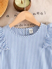 SHEIN LMoss Kids Conjunto de 2 piezas para niña preadolescente: Blusa holgada con cuello redondo y volantes y pantalones - Azul y blanco - Ver 4