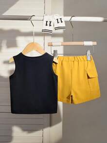 SHEIN Playful Pals 2件套幼儿男童休闲字母印花背心上衣和工装短裤套装，婴儿春夏装，幼儿夏季套装 - 黃色 - 查看 2