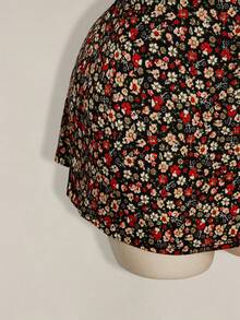 SHEIN ICON Đầm chữ A tay ngắn cổ chữ V sâu họa tiết hoa nhí kiểu retro Y2K cỡ lớn, thắt eo, thích hợp cho đi học, mặc thường ngày, đi nghỉ mát, mùa hè. - Nhiều màu - Xem 9