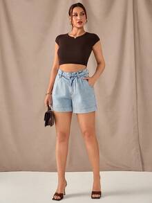 SHEIN 高腰褶裥下摆浅蓝色水洗牛仔短裤 - 淺色水洗藍 - 查看 5