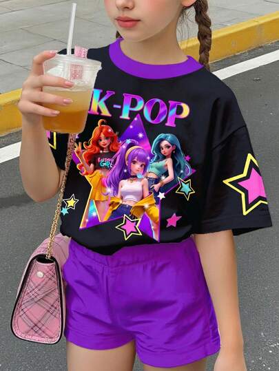 SHEIN Camiseta de manga corta, cuello redondo, de uso diario, con estampado gráfico de retrato de niña de dibujos animados en contraste de color negro y morado, adecuada para todas las estaciones