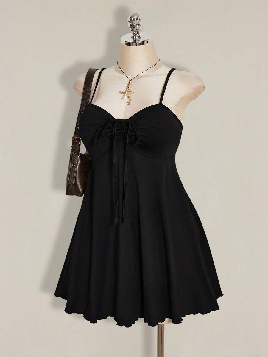 SHEIN ICON Đầm hai dây xếp ly đơn giản, màu trơn, dáng casual dành cho nữ, cỡ lớn. - màu đen - Xem 1