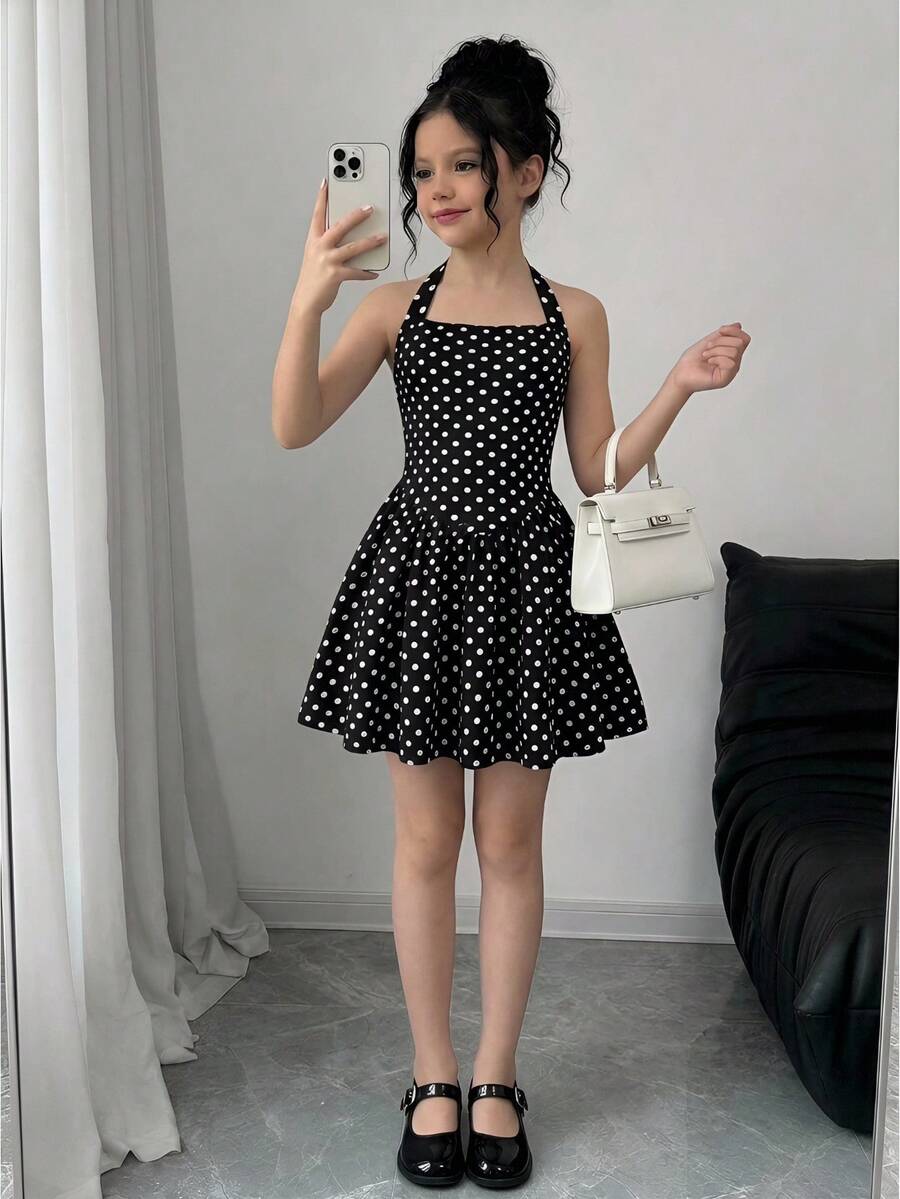 SHEIN 少女休闲优雅黑白波点针织吊带修身A字迷你连衣裙，适合派对、外出、返校等场合穿着 - 黑色 - 查看 1