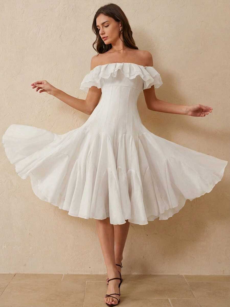 Aveloria Rosie 黄色露肩连衣裙，层叠荷叶边露肩领口，3D立体剪裁多层褶皱设计，浪漫优雅风格，轻盈透气面料，适合夏季派对、海滩度假和伴娘穿着，收腰设计，飘逸雪纺面料。主要特点：露肩连衣裙，荷叶边下摆，3D立体剪裁，收腰设计，夏季度假休闲场合。 - 杏色 - 查看 1