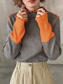 FRIFUL Kaos Pullover Wanita Lengan Panjang Kerah Tinggi dengan Manset Pas, Blok Warna, dan Hiasan Hem Bergelombang - Grey - View 4
