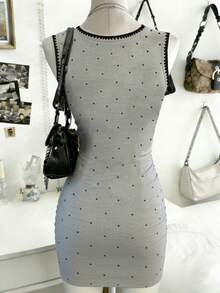Lalippa Fashionable Polka Dot, Shell Embroidery Crafted, Round Neck Fitted Women Dress - Light Grey - View 2