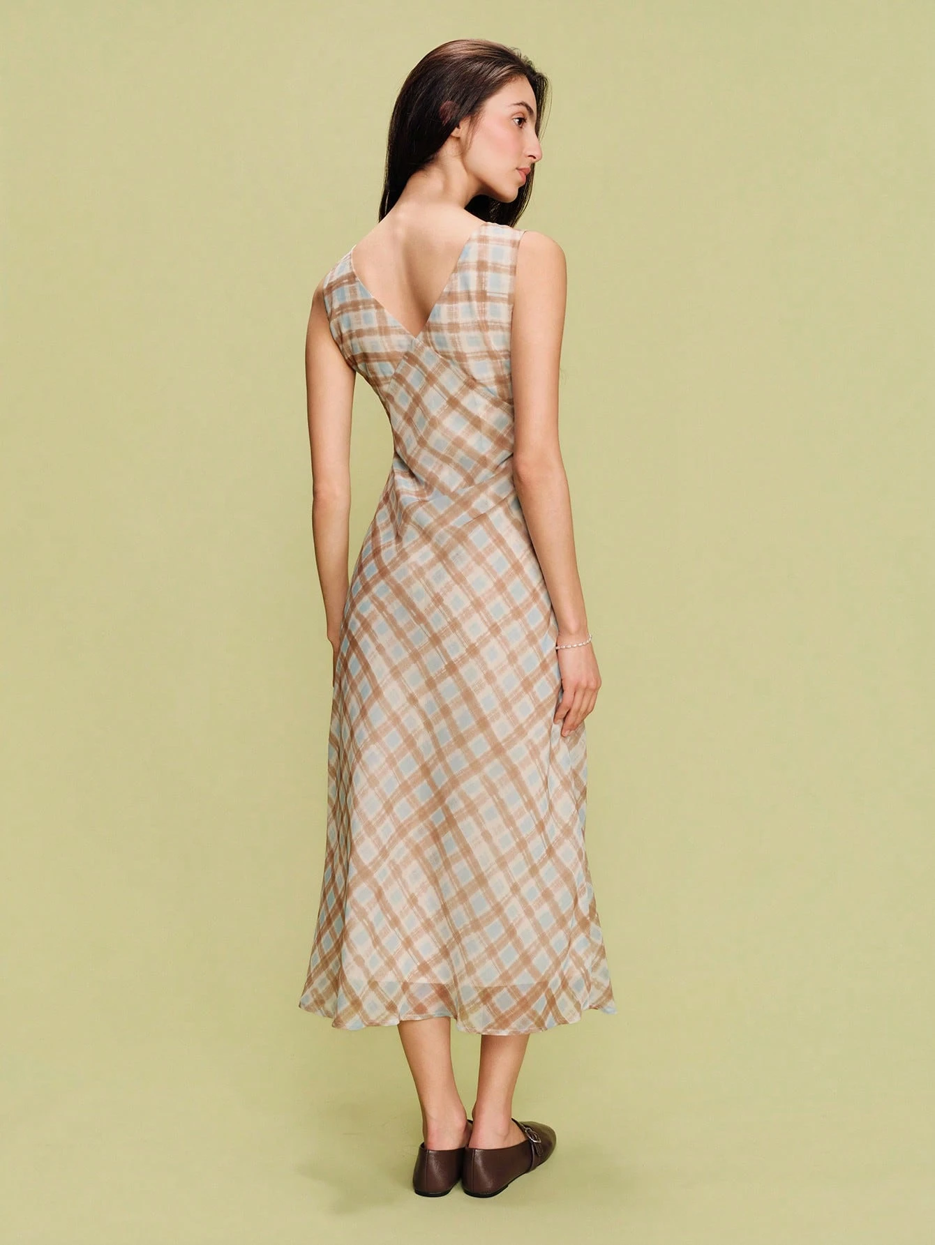 Blue And Brown Bias-Cut Plaid Midi Dress With Front Tie Detail Spring Summer French Style Parisian Style Check Dress Evening Dress Date Night Dress Vacation Dress