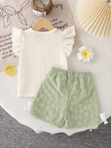 SHEIN 女婴夏季休闲碎花荷叶边上衣和短裤套装 - 綠色 - 查看 3