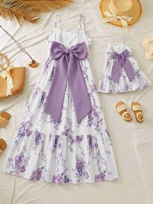 SHEIN Travachic KIDS 女宝宝可爱夏季度假绿色纹理宽松吊带连衣裙 - 彩色 - 查看 1