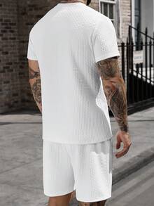 Manfinity Homme Bộ áo thun nam dệt kim có họa tiết, thiết kế xếp ly kiểu tăm xỉa răng, thời trang thường ngày lịch lãm dành cho người trưởng thành. - Màu be - Xem 3