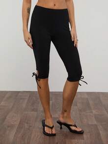 COUREZ Quần legging lửng cạp trung có dây buộc ở gấu quần / Trang phục mùa hè phong cách Y2K cho nữ, Trang phục mùa xuân cho nữ, Trang phục mùa hè đi chơi, Quần lửng mùa hè cho nữ, Quần lửng đen cho nữ - màu đen - Xem 6