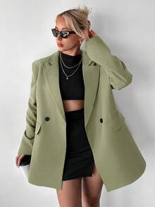Ritzy Row Blazer Wanita Kasual Ukuran Besar dengan Bantalan Bahu, Panjang Sedang, Kancing Ganda - Hijau Tentara - View 4