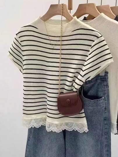 Franclia Suéter de mujer de nueva llegada para primavera/verano, top de punto con bloques de color a rayas blancas y negras, parche de encaje de manga corta, estilo casual y elegante coreano/francés