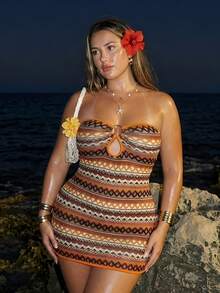 SHEIN ICON Plus Size Bohemian Textured Fabric Cutout Bust Bodycon Mini Dress Body Fitting Dress Women One Piece Dress - Multicolor - View 1