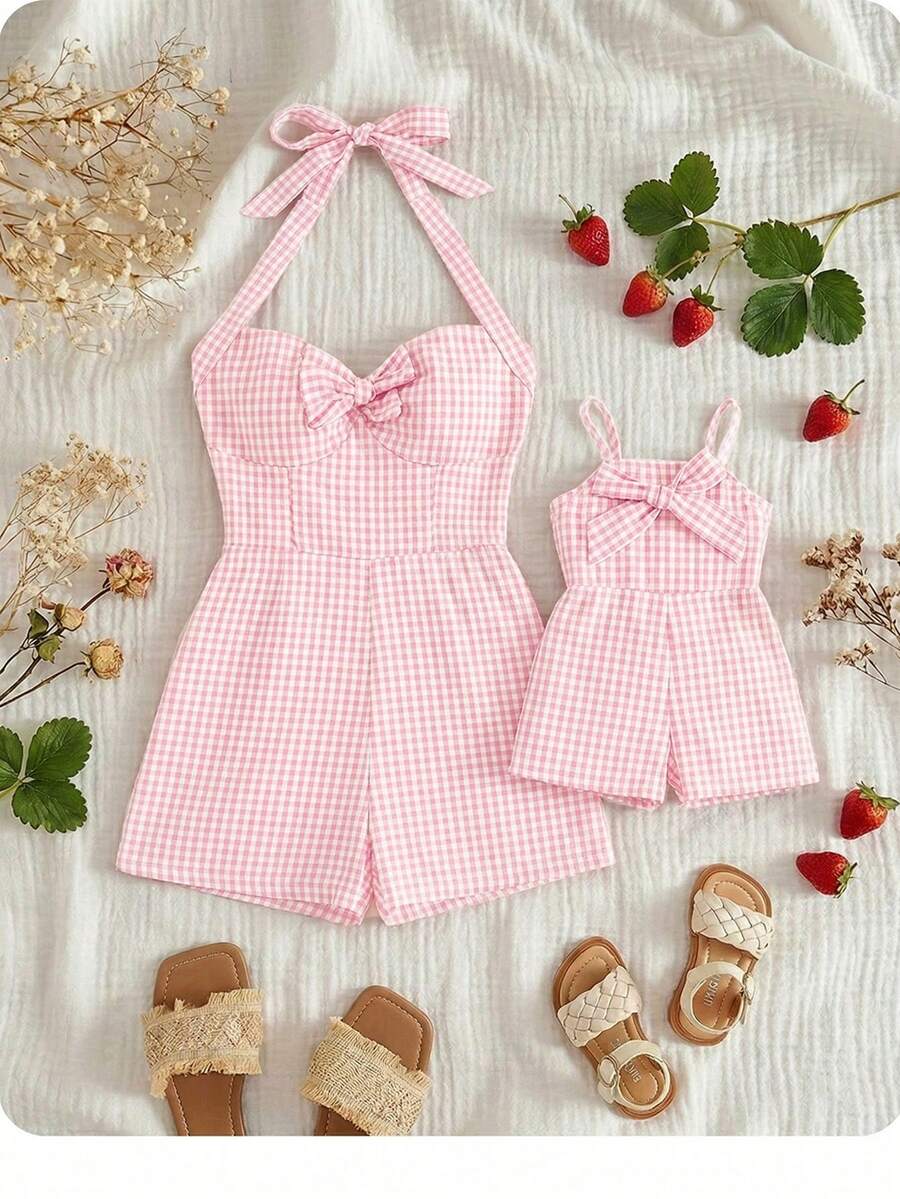 Bộ áo liền quần họa tiết kẻ caro dễ thương cho mẹ và bé, có nơ, thích hợp cho mùa hè. - Hồng - Xem 1