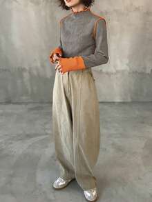 FRIFUL Kaos Pullover Wanita Lengan Panjang Kerah Tinggi dengan Manset Pas, Blok Warna, dan Hiasan Hem Bergelombang - Grey - View 2