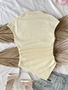 SHEIN Áo thun nữ tuổi teen kiểu dáng thường ngày, chất liệu dệt kim, ôm sát, cổ cao, vạt áo bất đối xứng, xếp ly, tay ngắn, thích hợp cho mùa xuân/hè đi học, hoặc làm đồ đôi mẹ và bé. - Màu vàng - Xem 6