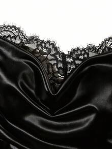 GlowEve Bộ đồ liền thân thanh lịch dành cho nữ, thiết kế ren tương phản ở ngực, lý tưởng cho các bữa tiệc và dạo phố. Đồ bơi một mảnh, bộ đồ liền thân thanh lịch dành cho nữ. - màu đen - Xem 3