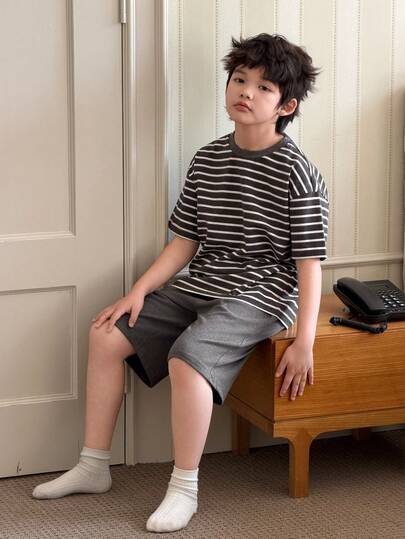 DAZY Bộ áo thun ngắn tay kẻ sọc và quần short, đồ mặc nhà thoải mái cho bé trai/bé gái.