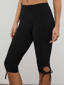 COUREZ Quần legging lửng cạp trung có dây buộc ở gấu quần / Trang phục mùa hè phong cách Y2K cho nữ, Trang phục mùa xuân cho nữ, Trang phục mùa hè đi chơi, Quần lửng mùa hè cho nữ, Quần lửng đen cho nữ - màu đen - Xem 5